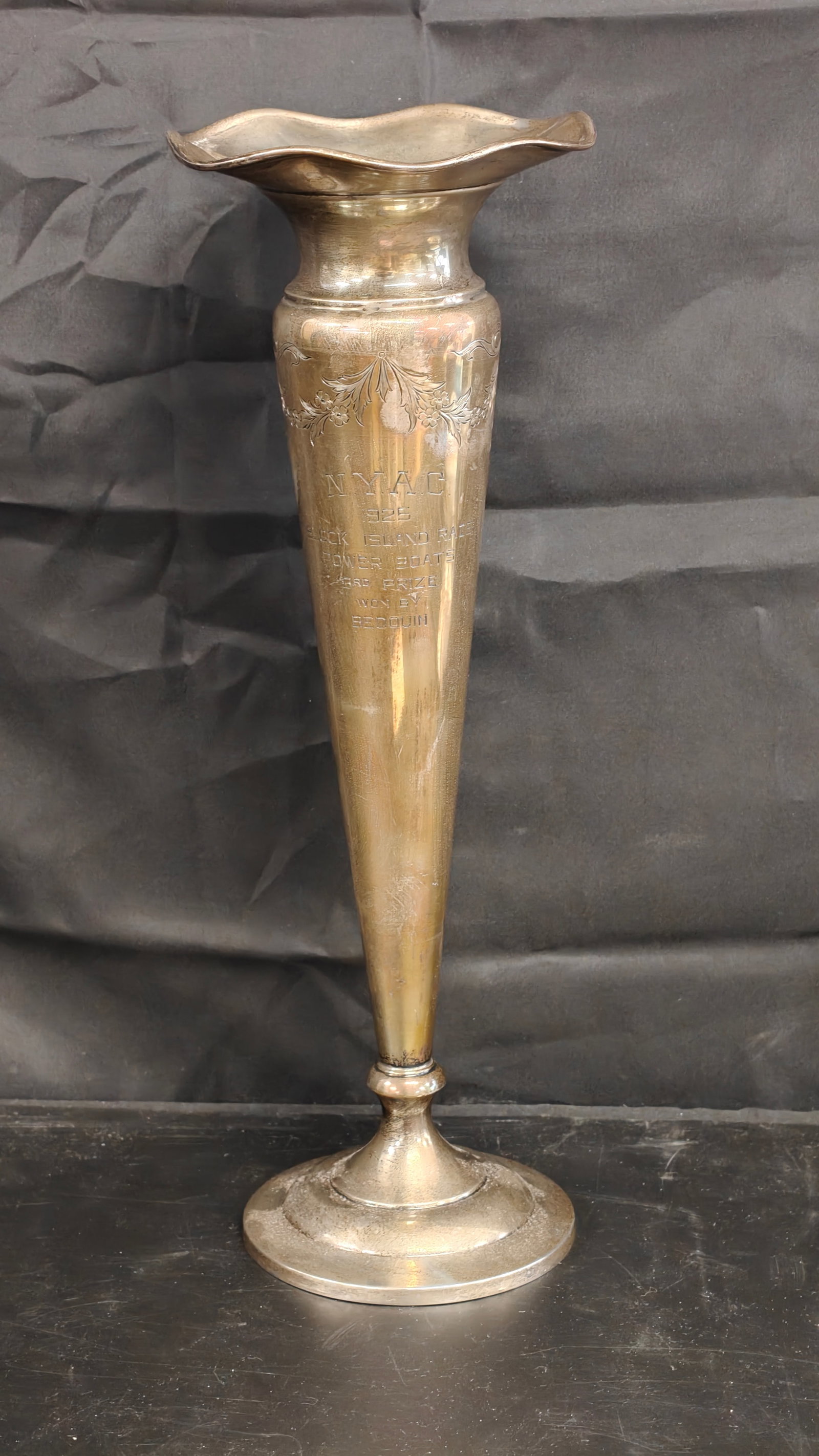 1925 NYAC Sterling Silver Black Island Race Power Boat Trophy Vase (1 of 4)