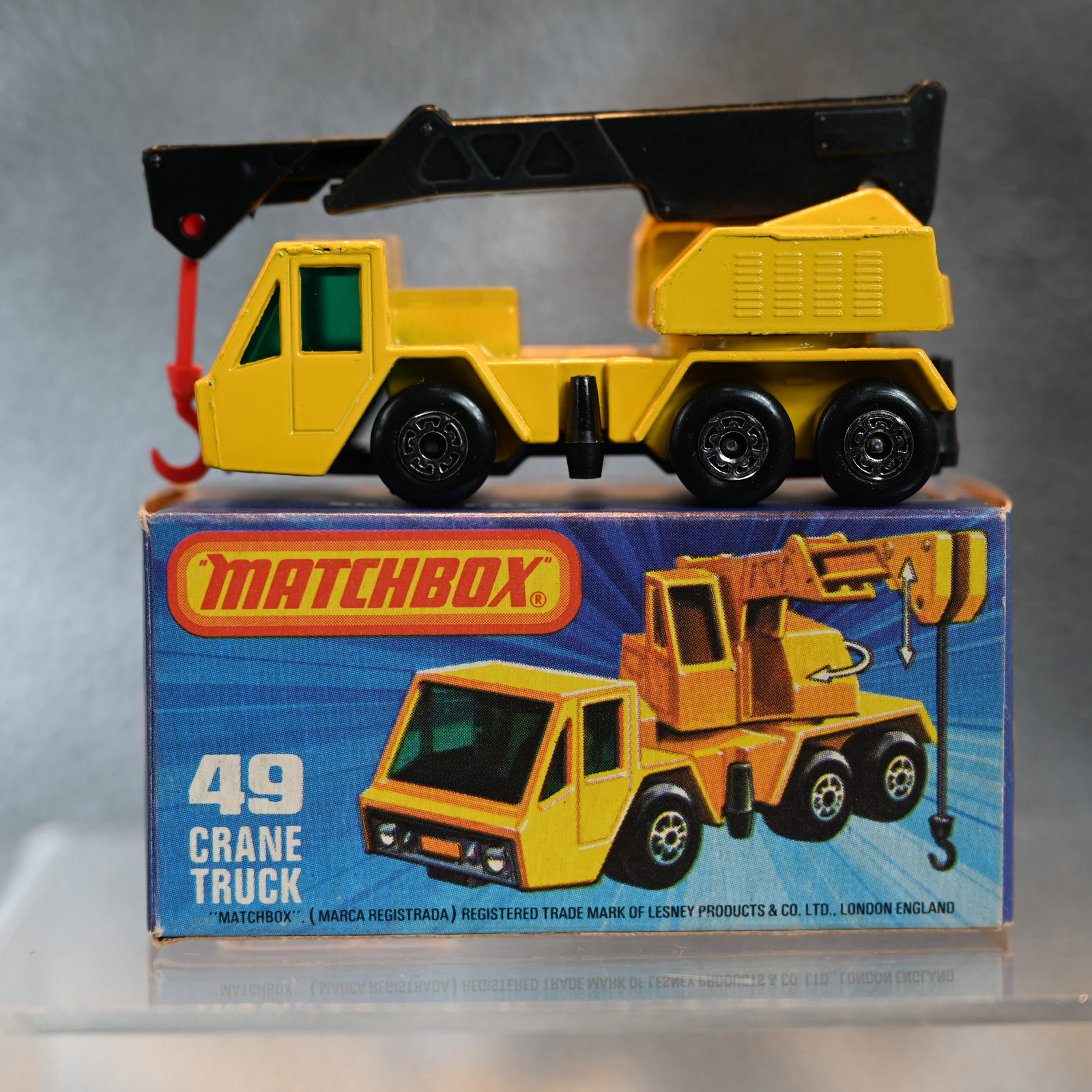 Matchbox 49 - Crane Truck - Superfast - 1976 (1 of 12)