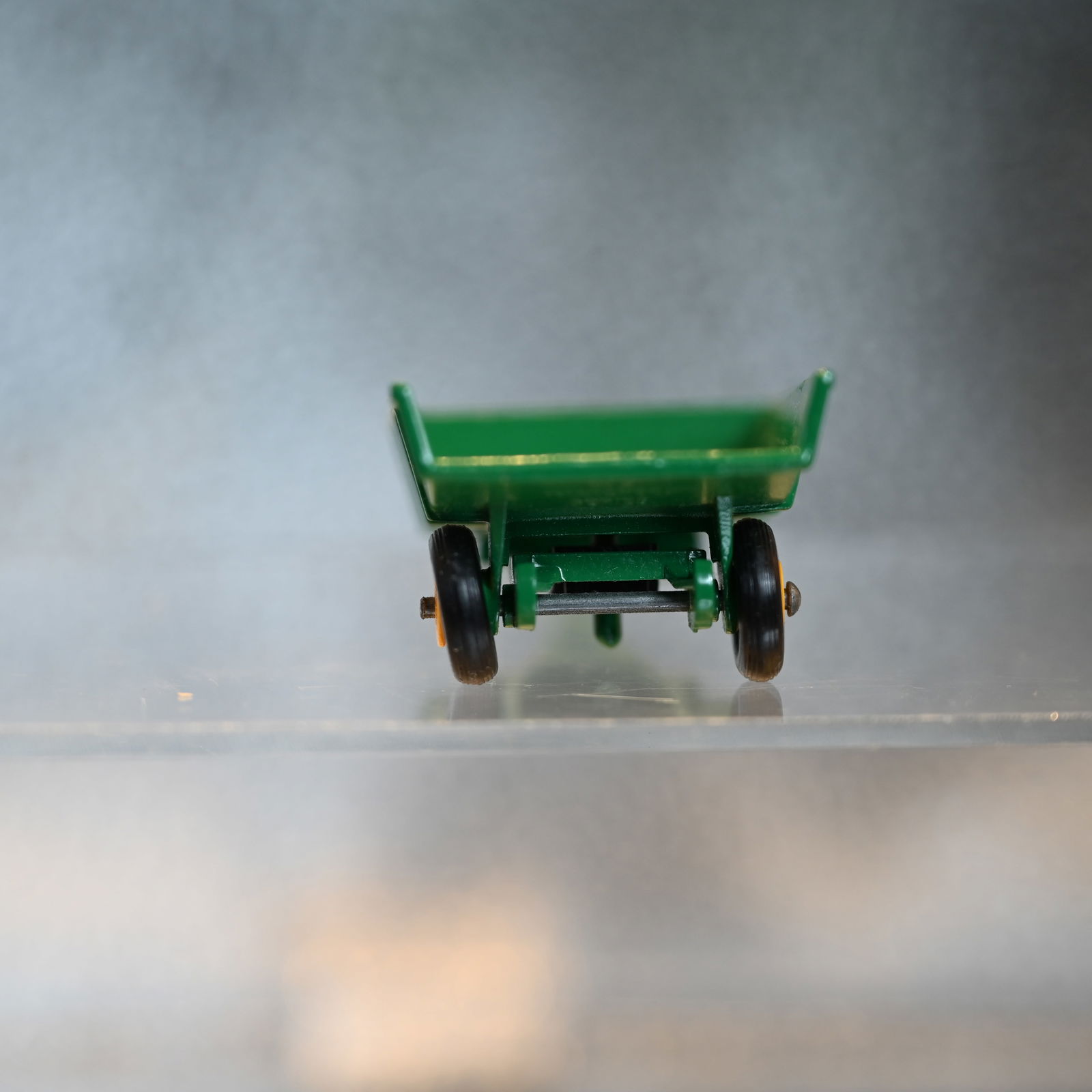 Matchbox Series No 51 - Tipping Trailer - 4