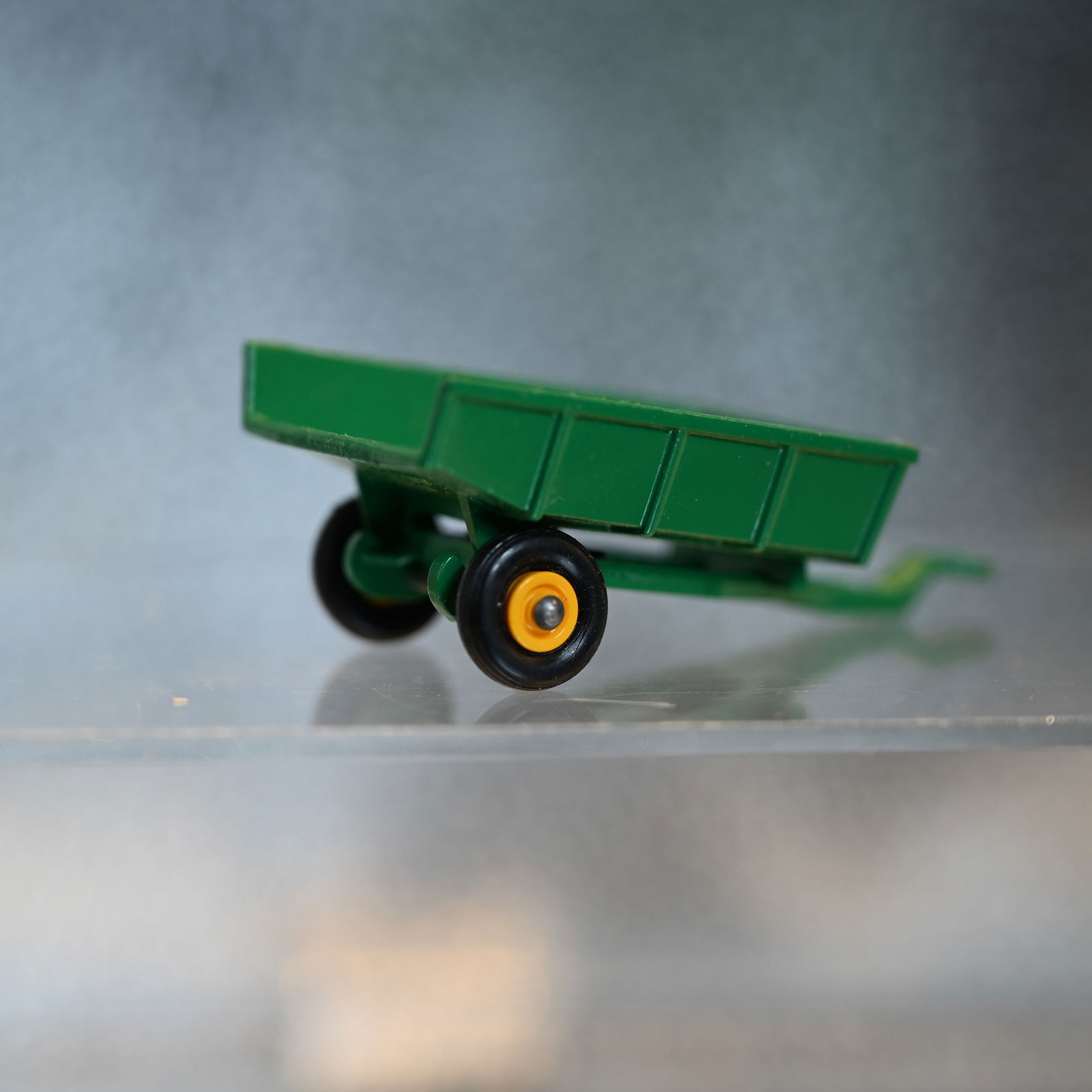 Matchbox Series No 51 - Tipping Trailer - 5