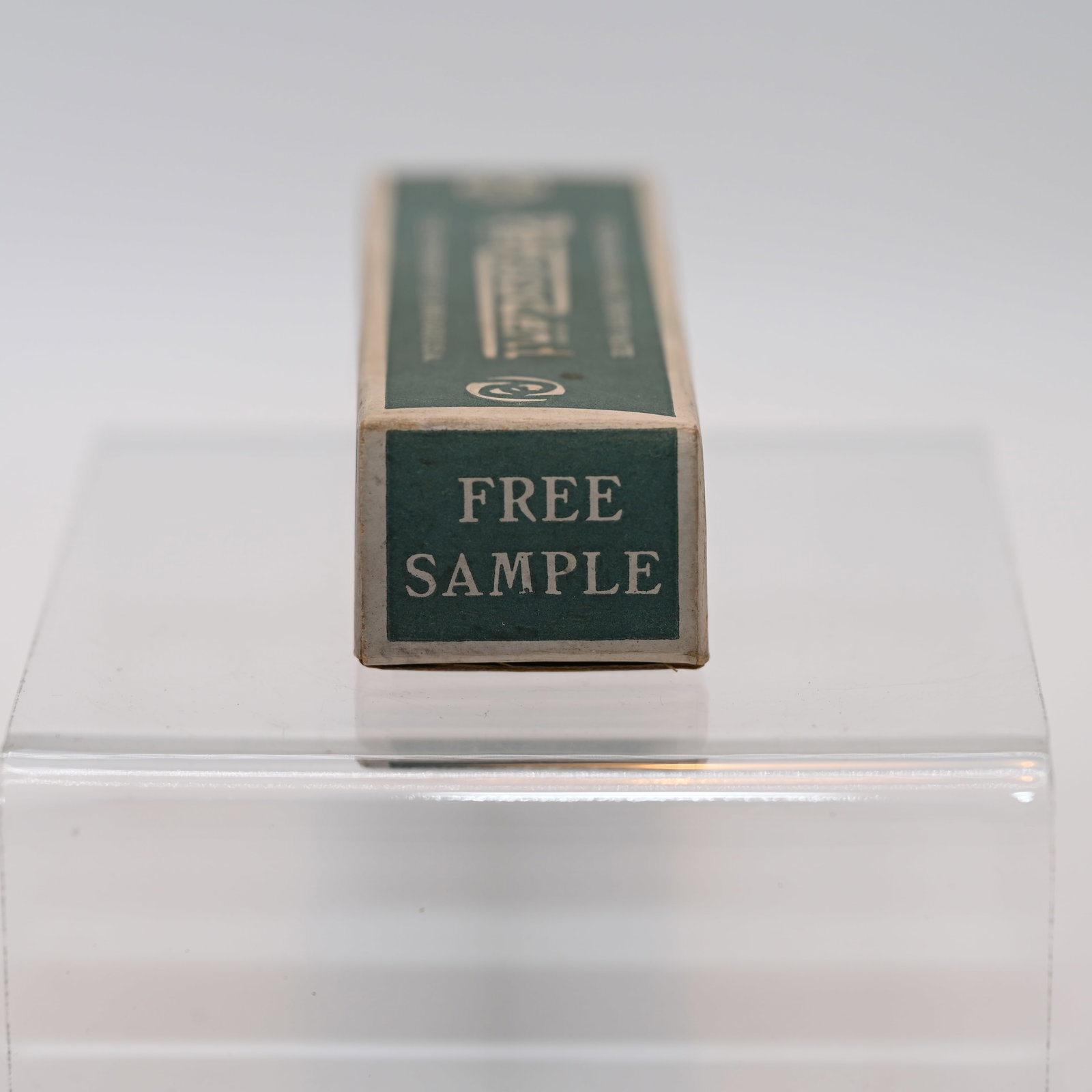 Pepsin Containing Tooth Paste Pepsodent - Sample Size - 6