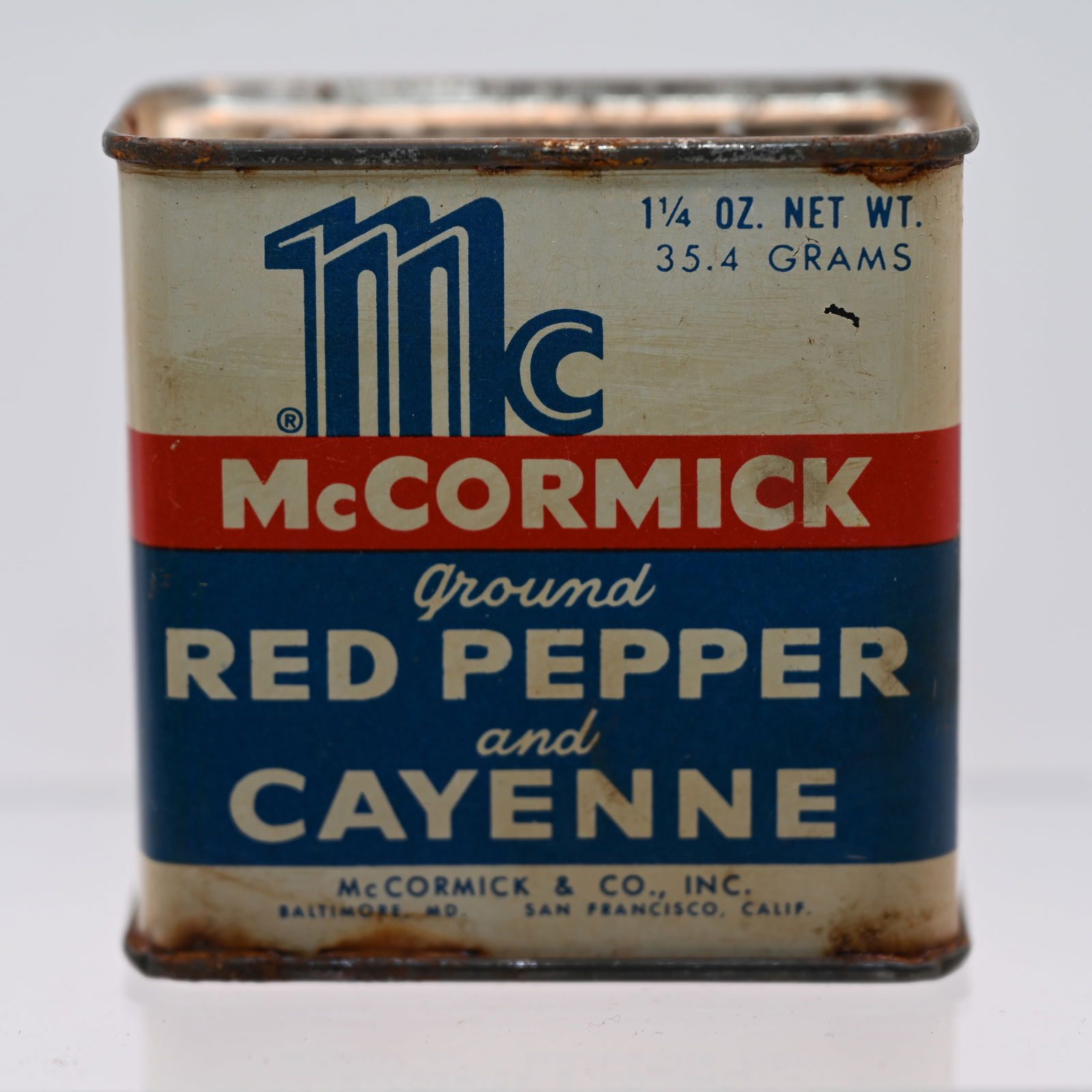 McCormick Ground Red Pepper and Cayenne Tin (1 of 6)