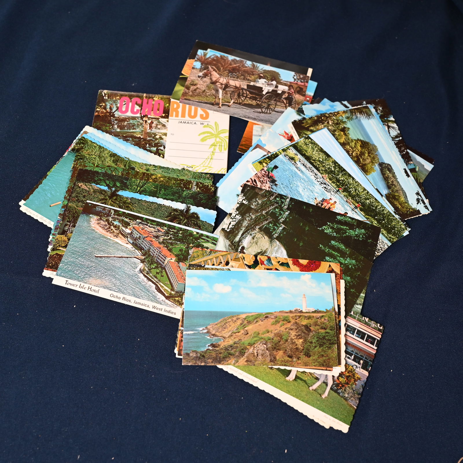 Carribean - West Indies Postcards - Lot of 40+: Incl. a Ocho Rios Jamaica W.I. fold-out picture booklet