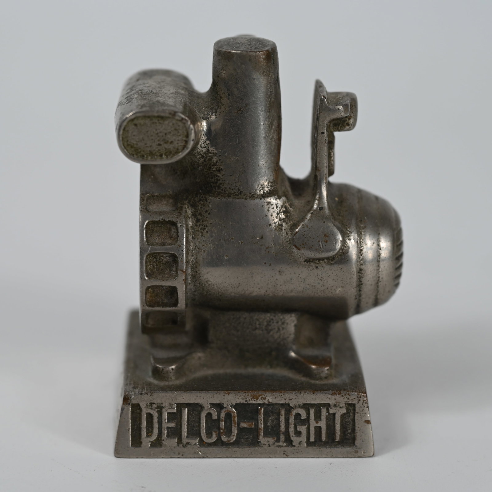 Delco-Light Generator Paperweight - 4