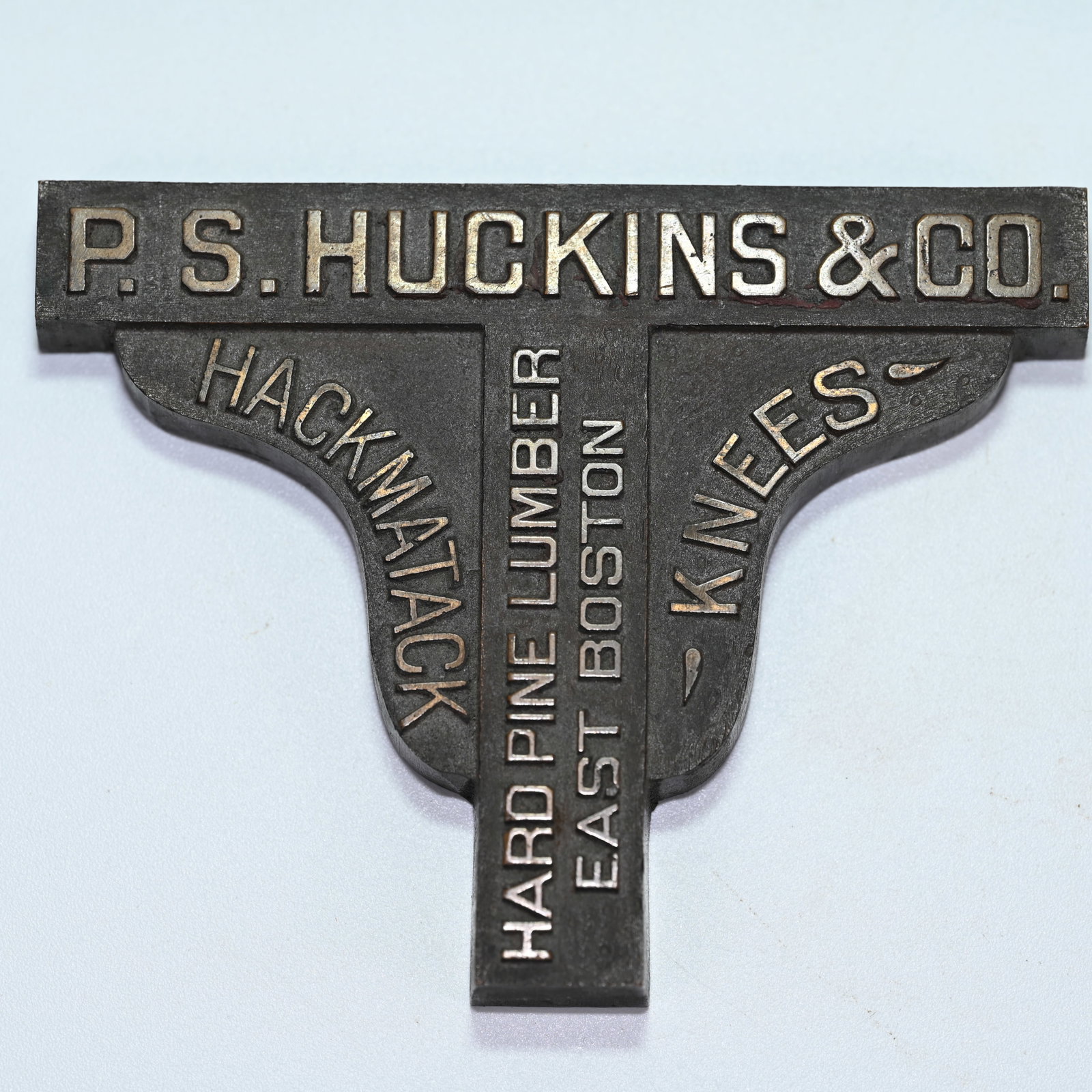 P S Huckins & Co Knees Hard Pine Lumber Paperweight (1 of 4)