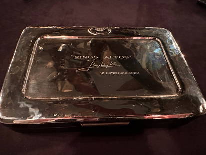 SUPER RARE Silver colored jewelry box from the former King of Spain: This is SUPER RARE silver colored jewelry box from Juan Carlos I a member of the Spanish royal family who reigned as King of Spain from 22 November 1975 until his abdication on 19 June 2014. The consi