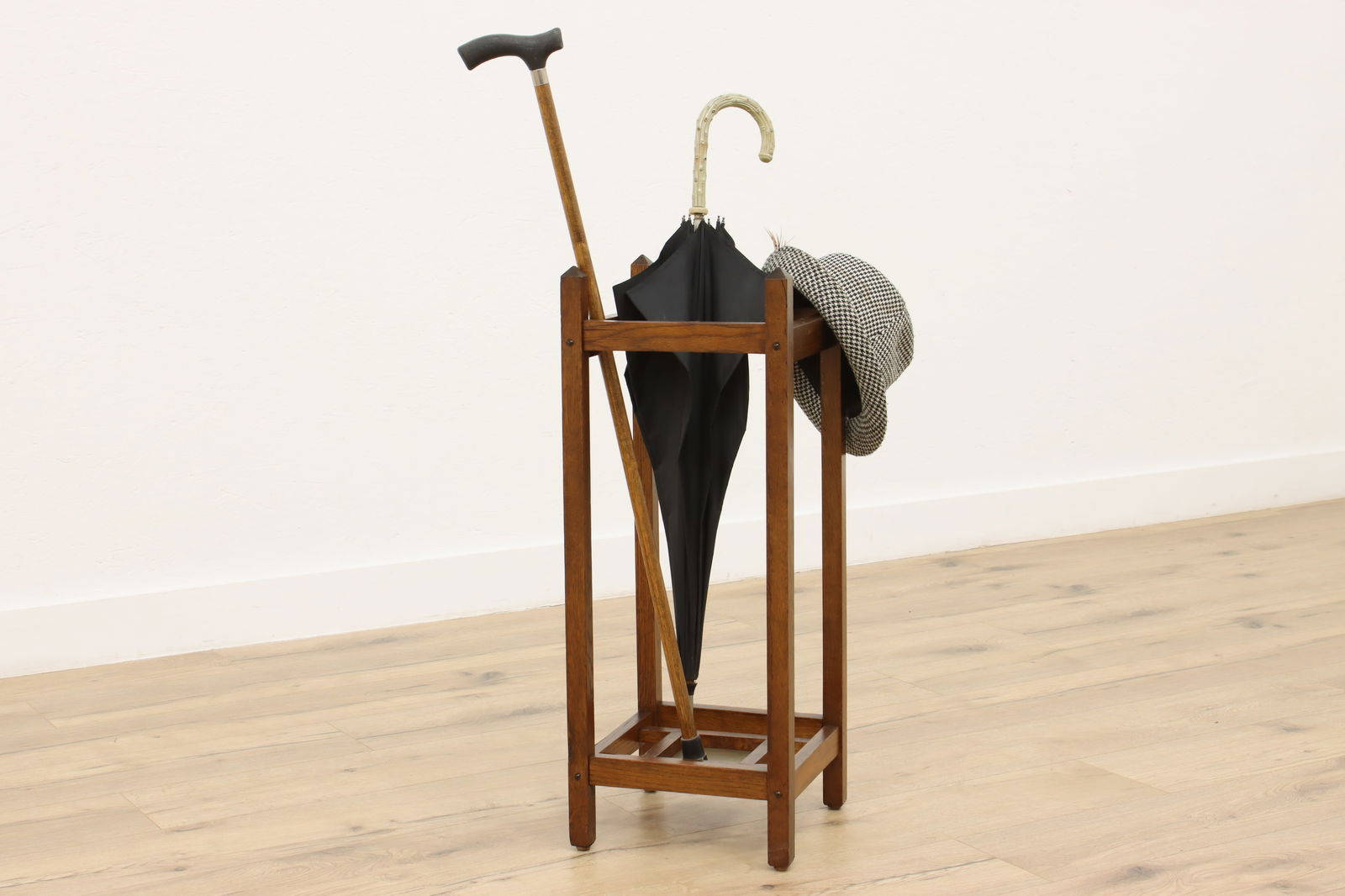 Arts & Crafts Mission Oak Antique Hall Umbrella Cane Stand #48818 (1 of 11)