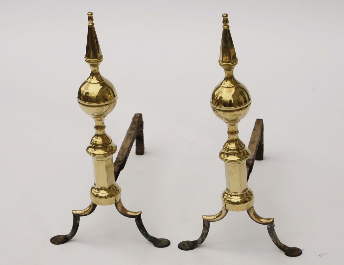 Pair Federal Brass Steeple Top Andirons: Pair Federal brass steeple top faceted andirons with arch-spurred legs ending in pointed padded feet. New York circa 1790-1810. H: 22-1/2", D: 21".