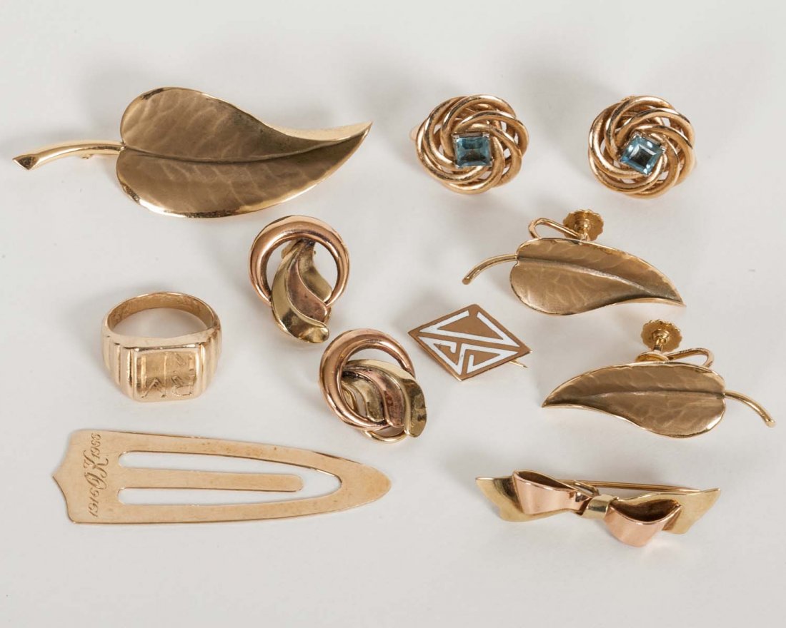 14k Gold Lot 28 Dwt: Group of 14K gold - Eleven (11) pieces total including Tiffany & Co. bookmark dated 1966. Approx weight based upon 2 stones 28 Dwt