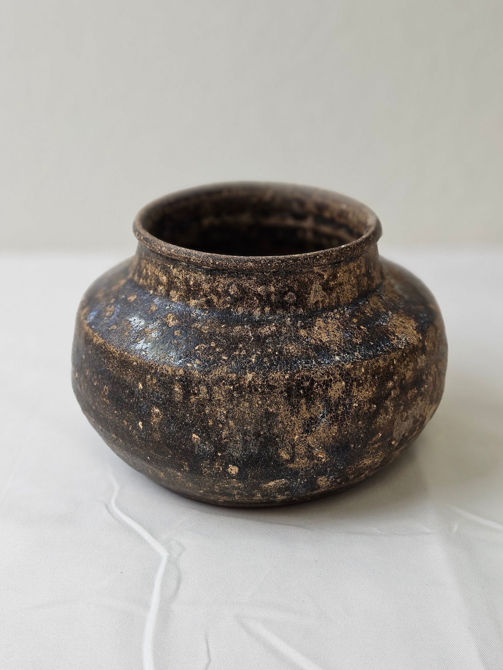 Chinese Song Dynasty Flambe Glazed Small Jar (1 of 6)