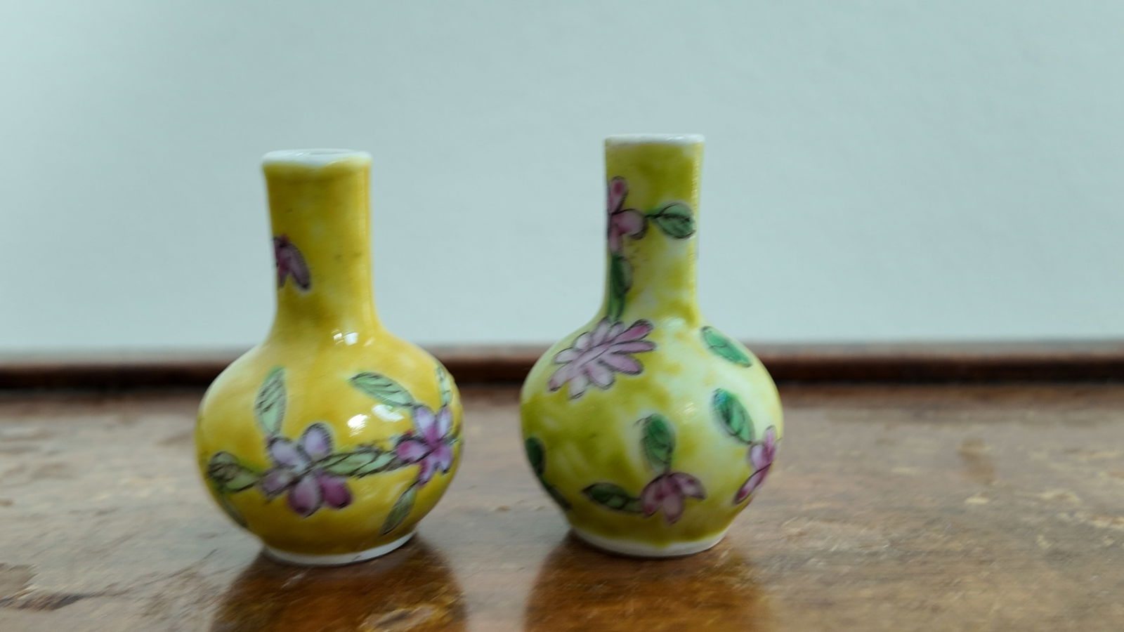 A Pair of Rare Antique Chinese 19 C. Porcelain Miniature Vase.: A Pair of Rare Antique Chinese 19 C. Porcelain Miniature Vase.