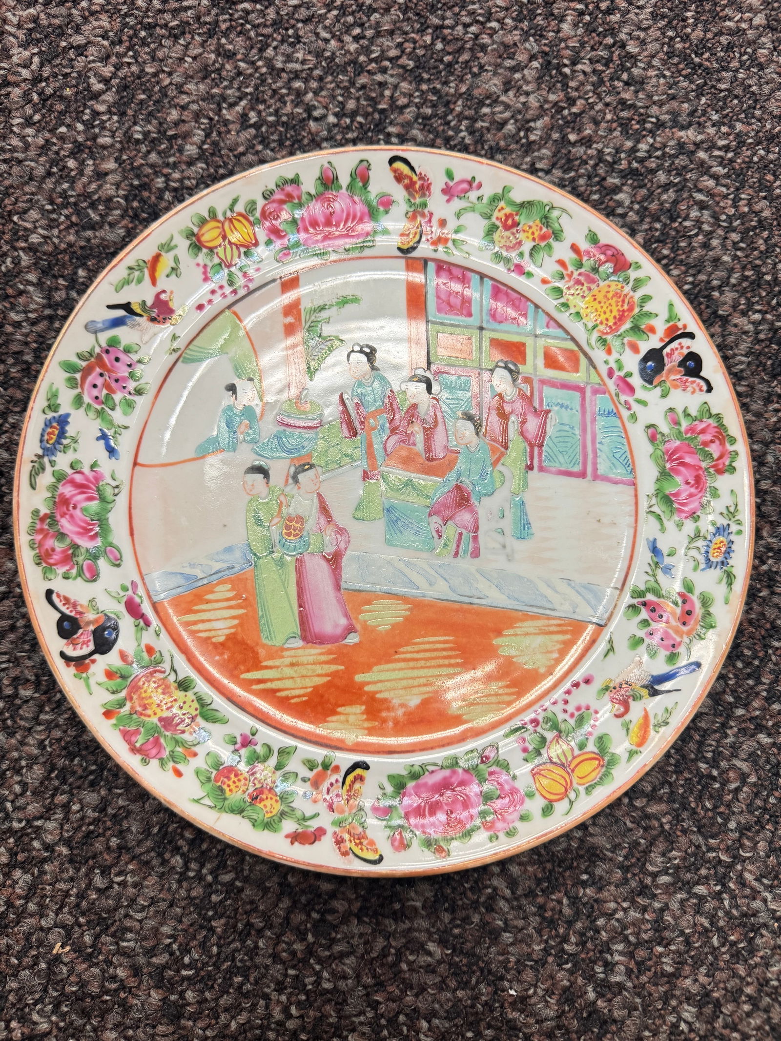 Antique Chinese Qing Dynasty Canton Rose Medallion Plate: Antique Chinese Qing Dynasty Canton Rose Medallion Plate