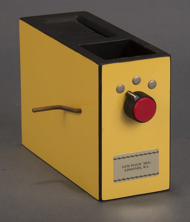 Watch Grinder - Gem (1 of 1)