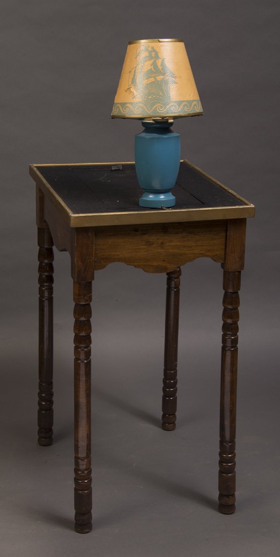 Eclipse Vanishing Lamp - Thayer (1 of 1)