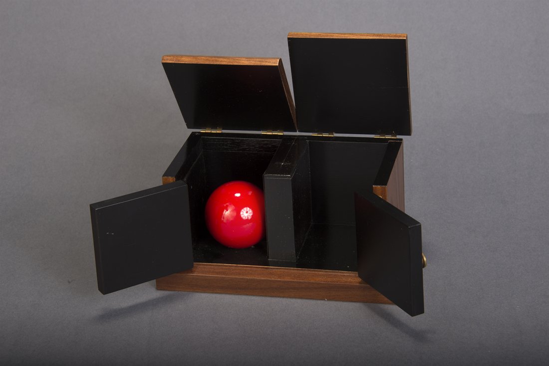 Sucker Ball Box – Owen Magic Supreme (1 of 1)