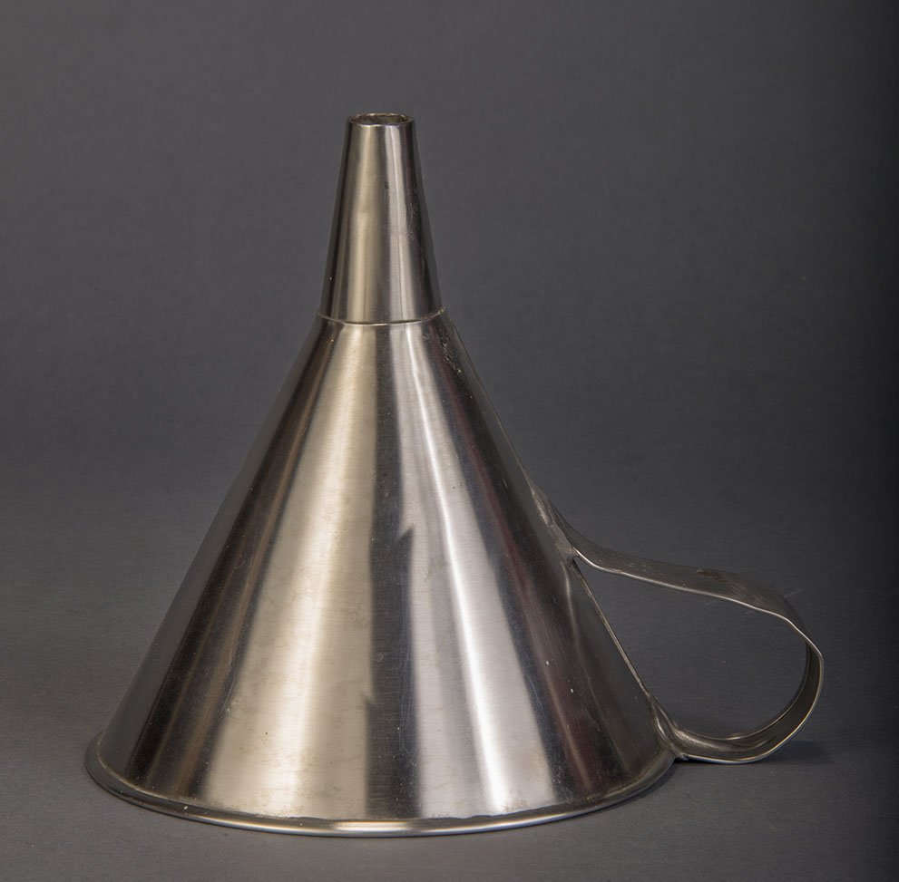 Merv Taylor Funnel – Stainless (1 of 2)