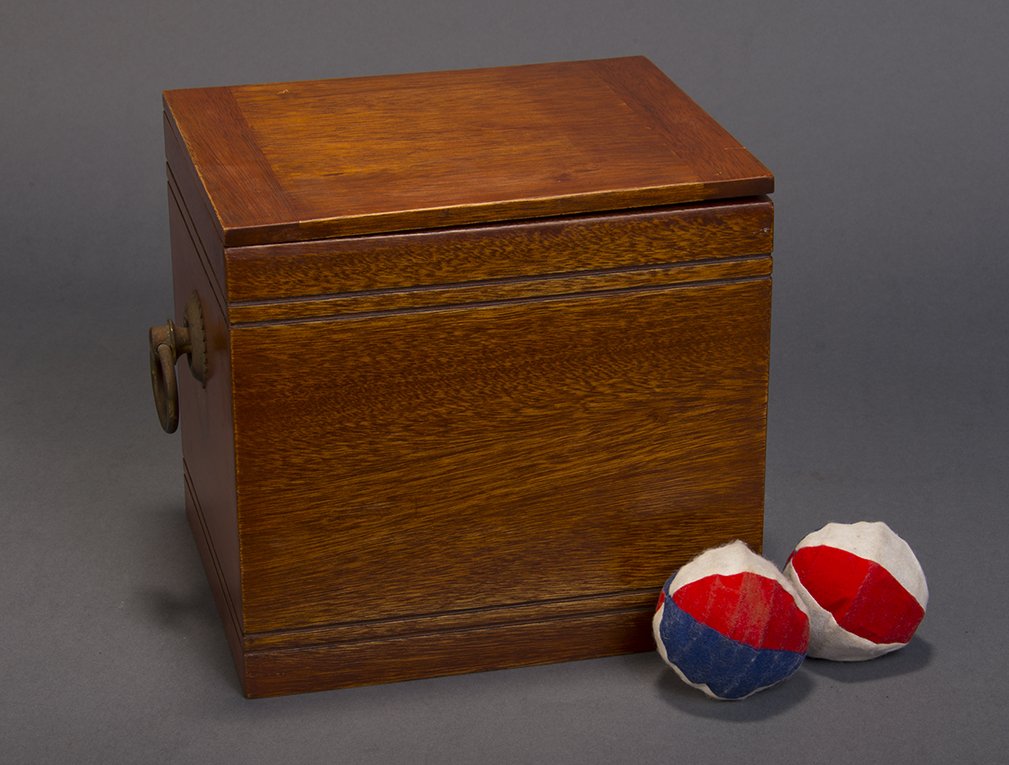 Inexhaustible Box - F. G. Thayer (1 of 1)