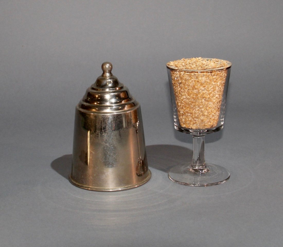 BRAN VASE – F.G. THAYER (1 of 1)