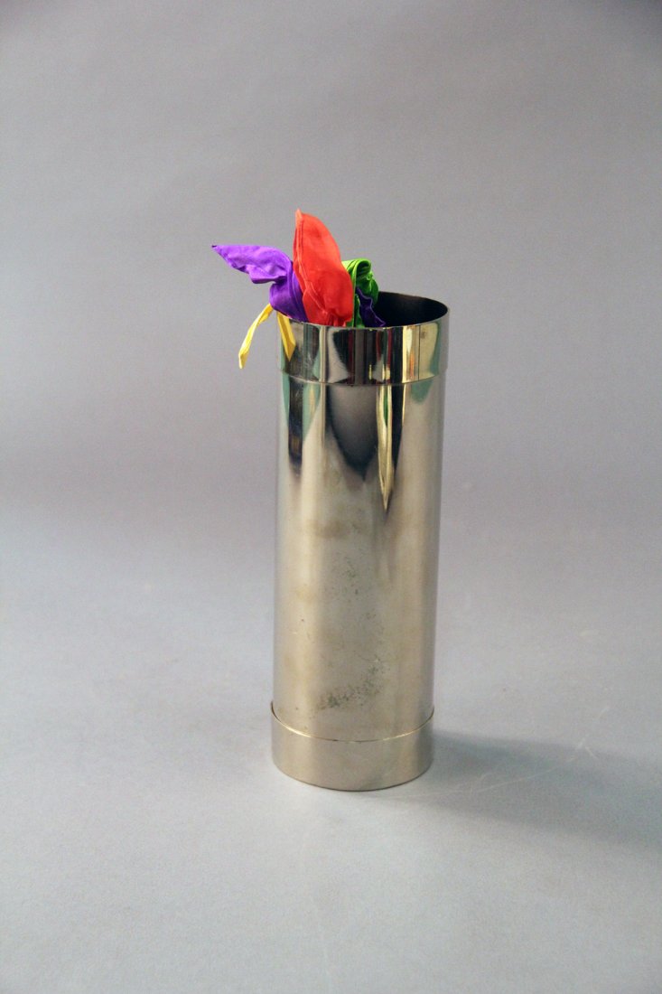 Abbott’s Wonder Tube: Circa 1950. Modified chromed Phantom Tube that allows the instantaneous and visible vanish of a number of silks within the tube. Similar to Bartl’s “Triumph”. Condition: Very good. Scarce.