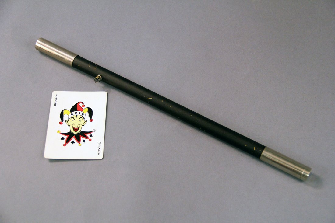 Rising Card Wand (1 of 1)