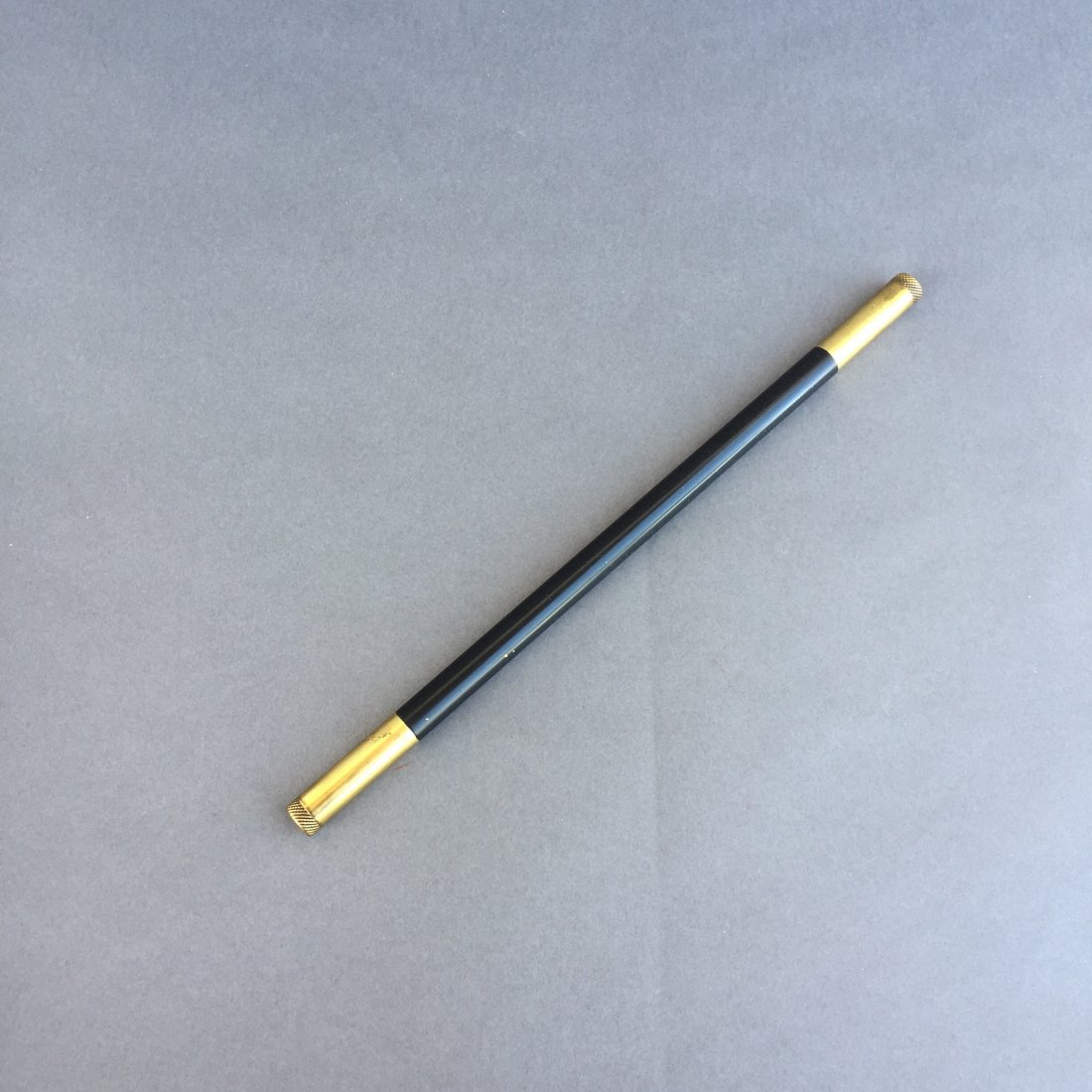 Shooting Wand - Merv Taylor (1 of 1)