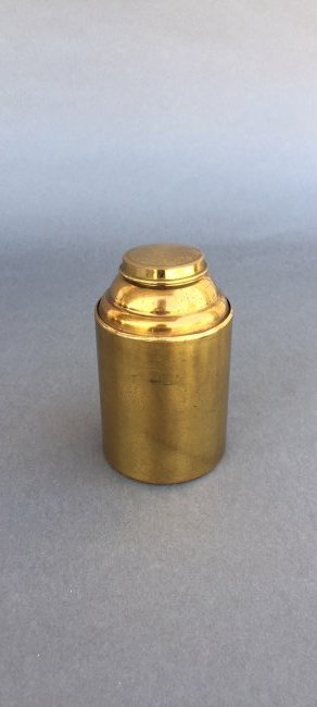 Changing Canister - European (1 of 1)