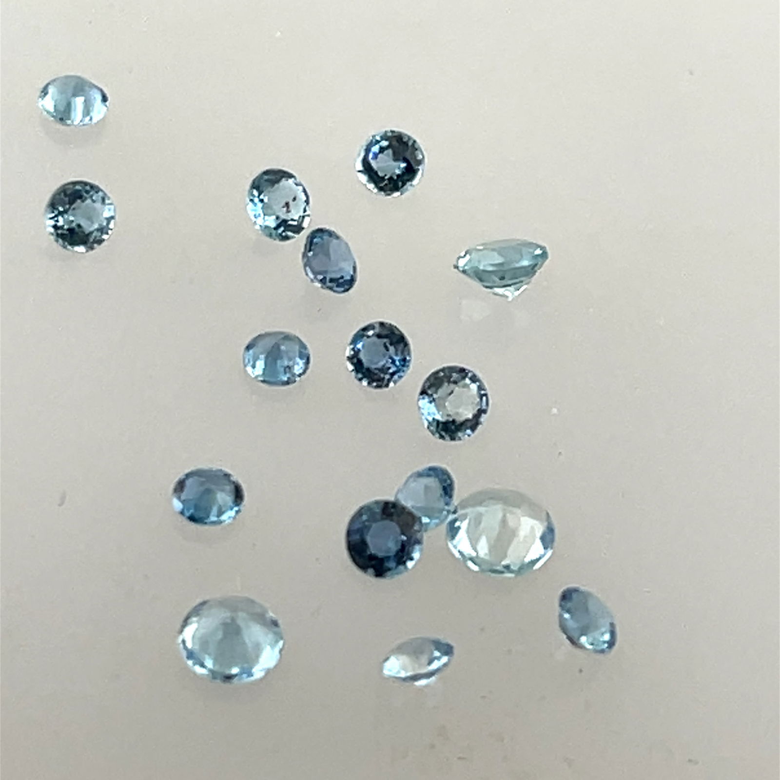 Round Aquamarine Selection Loose Gemstone  -  - 1.75ct (1 of 6)