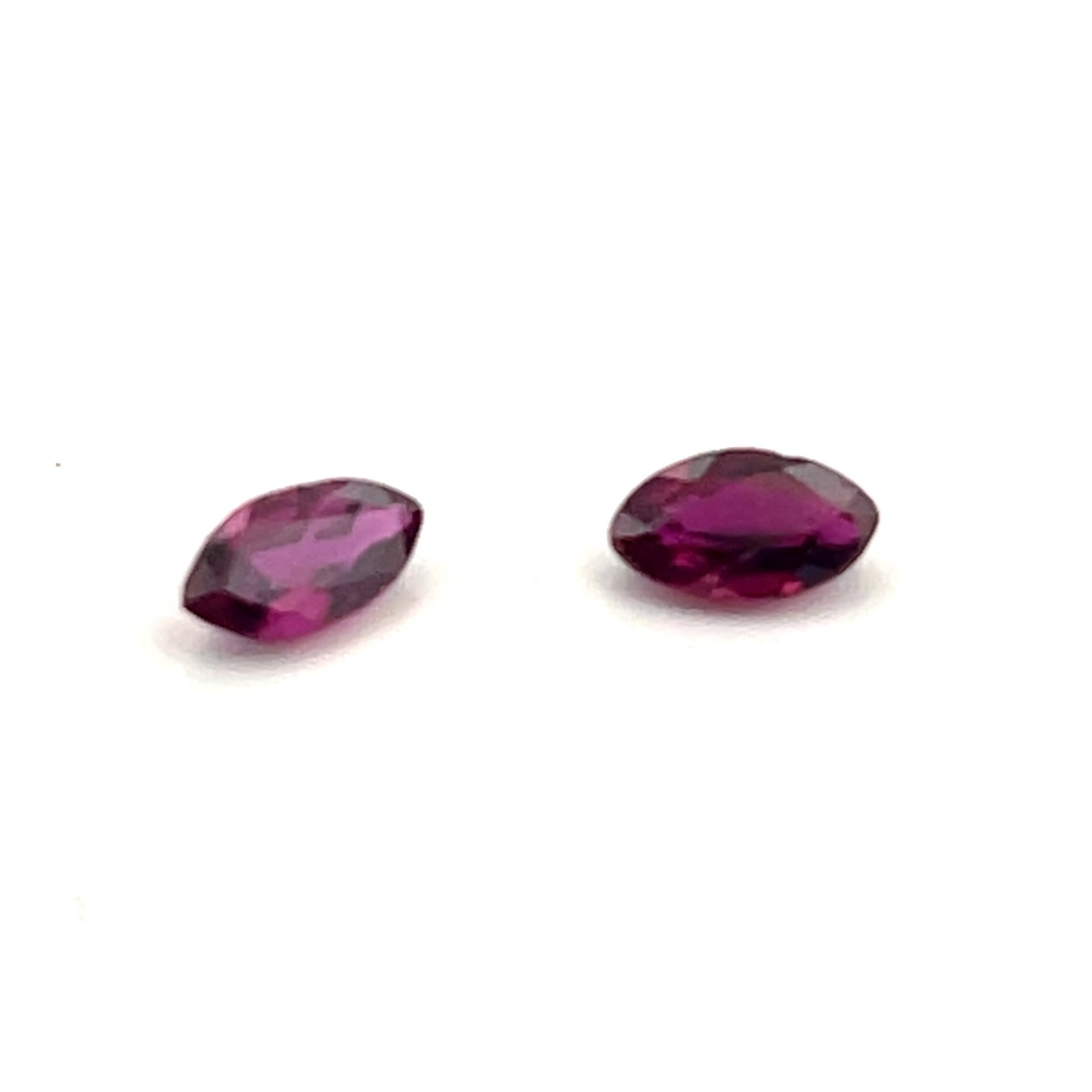 Pair Marquis Cut Rubies Loose Gemstone  - 0.6 ct (1 of 4)