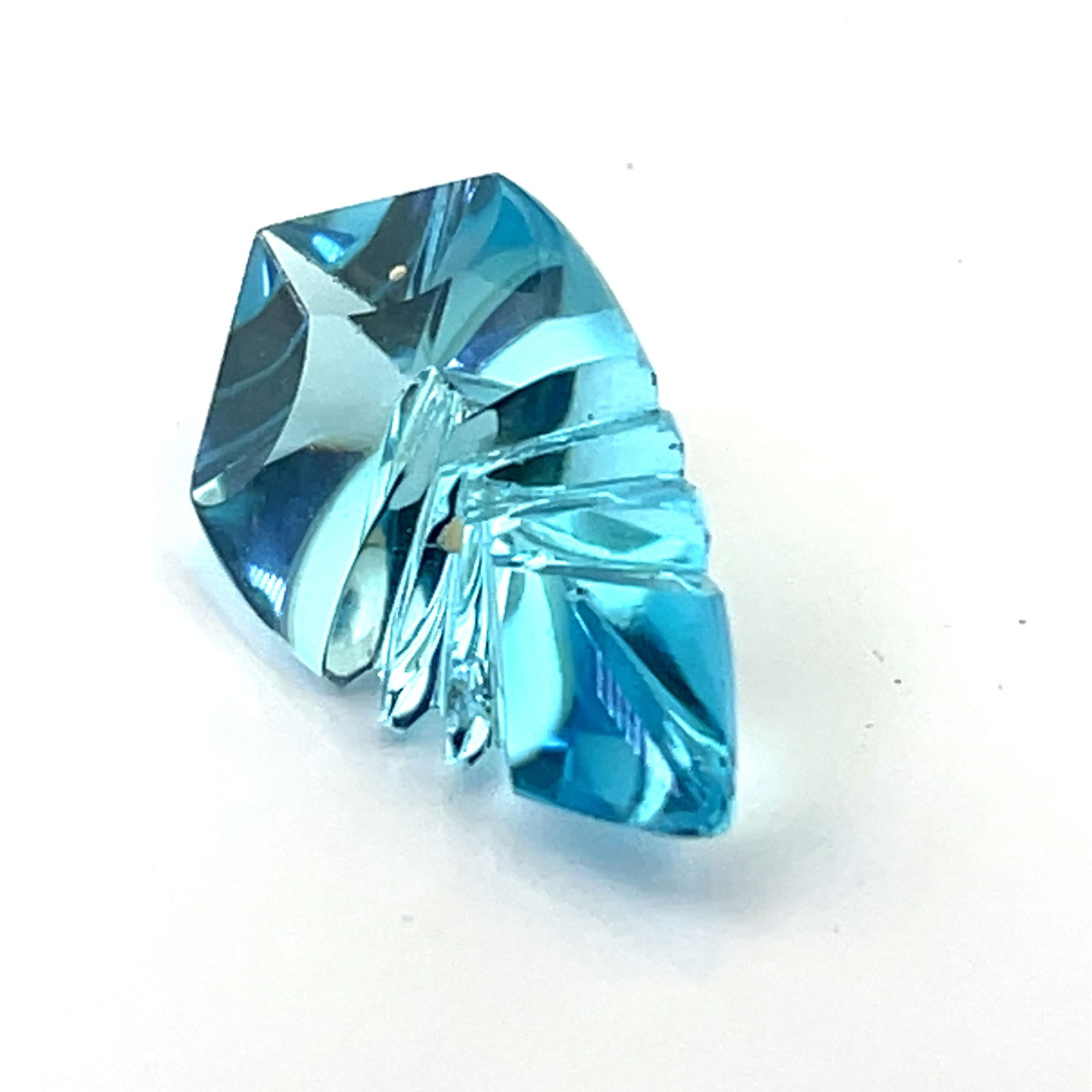 Fantasy Cut Blue Topaz Dagger Loose Gemstone 12x21.8 - 11.4 ct: These gems are from the estate of a professional jeweler. They were his pesonal collection, many faceted by himself. This is the first of several auctions of his jewelry making materials. Weights and