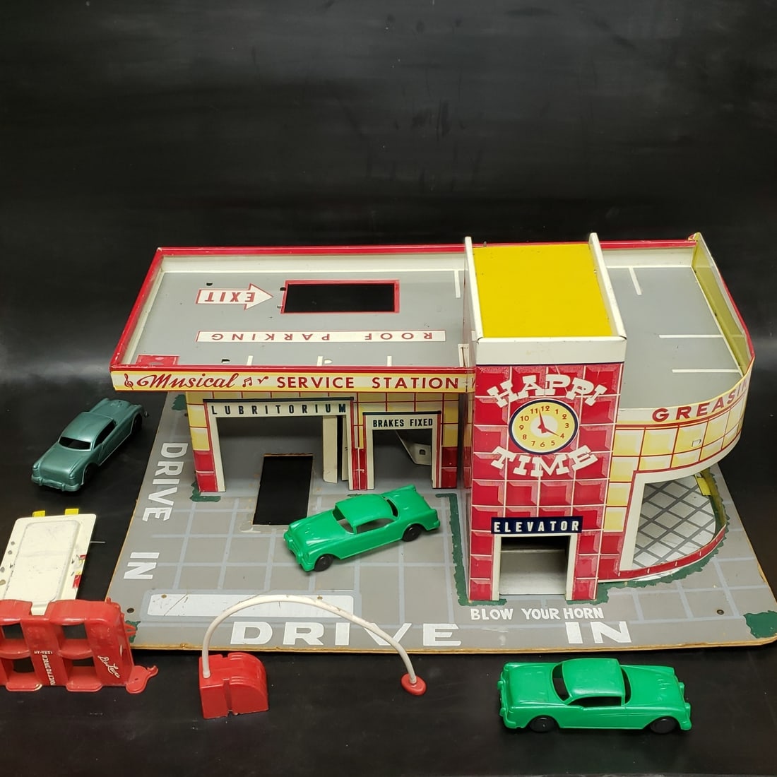 1950's Tin Litho Service Station Happi Time Musical Service Station (1 of 12)