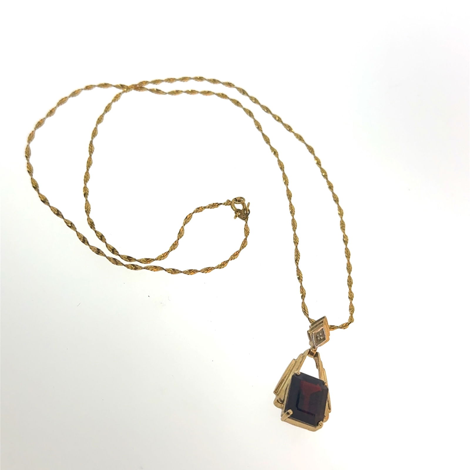 14k Gold and Garnet Pendant on 14k Chain - 4.63g: A wonderful selection of estate jewelry including some antique heirloom pieces with family provenance. Item weights and dimensions are approximate. 4"x4"x4" 8oz shipping weight and dimensions.All weig