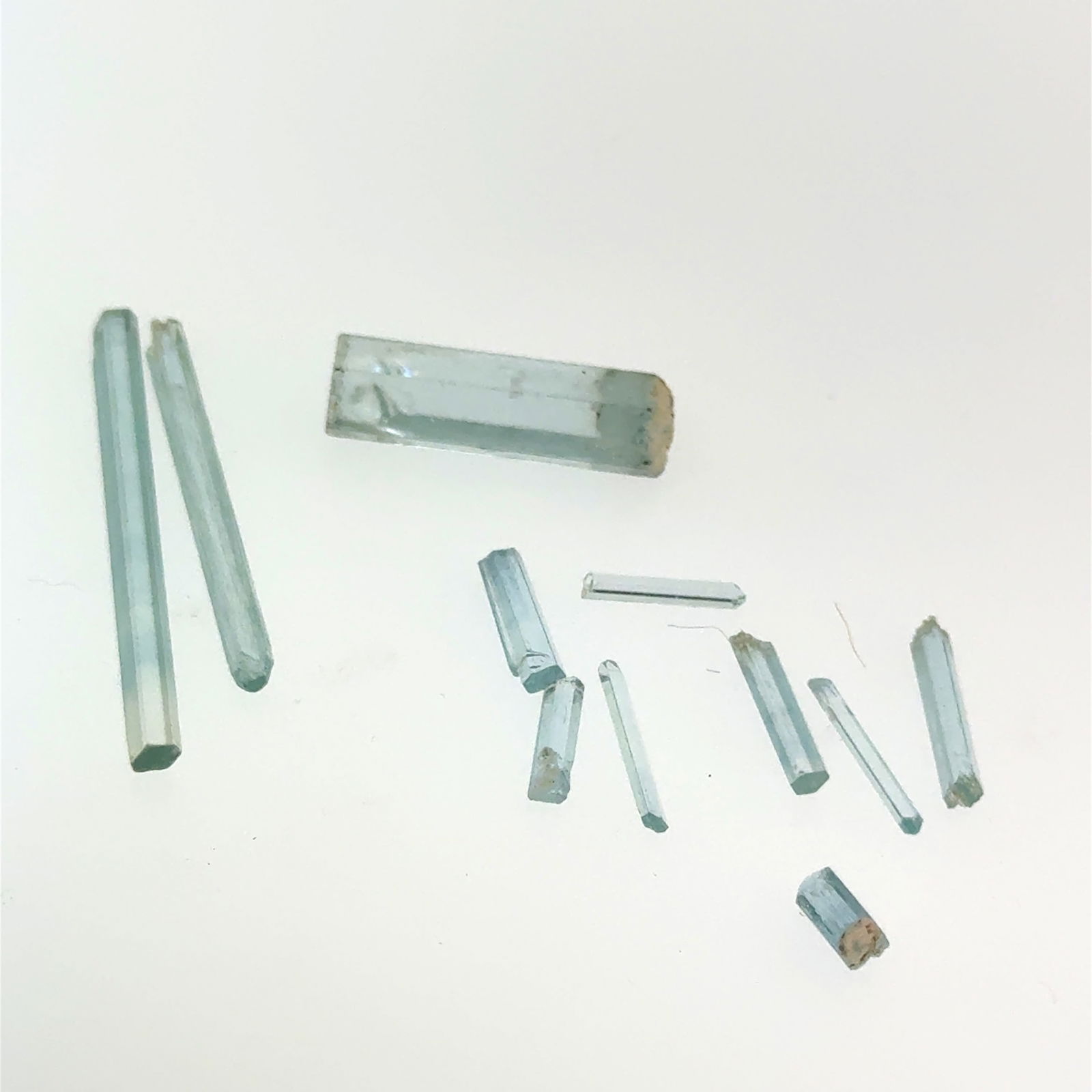 Aquamaring Crystal Specimens 22.9ct (1 of 6)