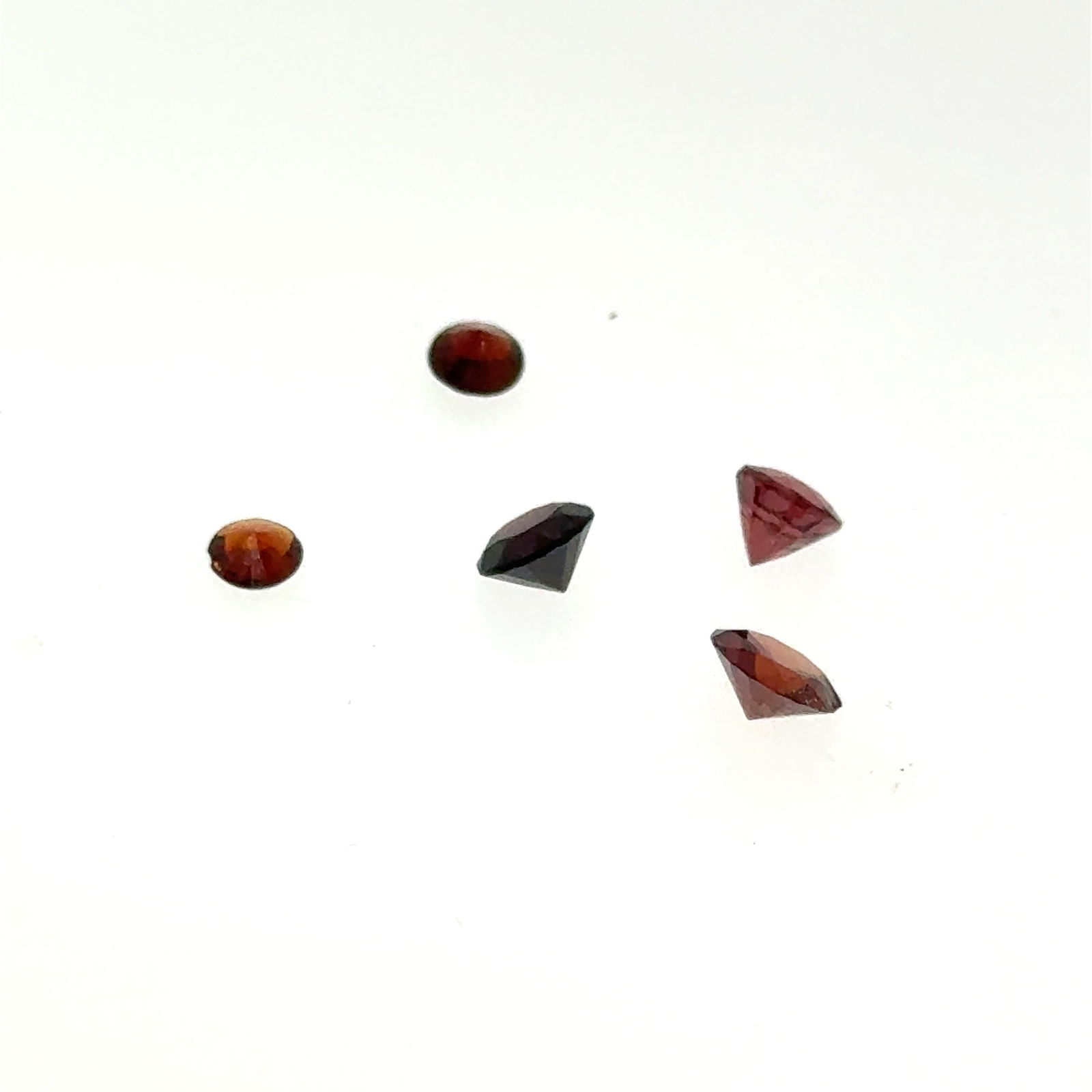 Round Garnet Selection 1.7ct (1 of 3)
