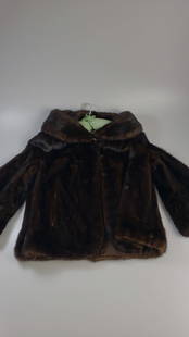 Estate Fur Coat - Jay Lennaa Furs Boston See pics for Size No Rips: This auction contains a wide range of vintage estate items and collectibles all sold with no reserve.Local pick up details will be provided at the end of the sale. In-house shipping is available at th