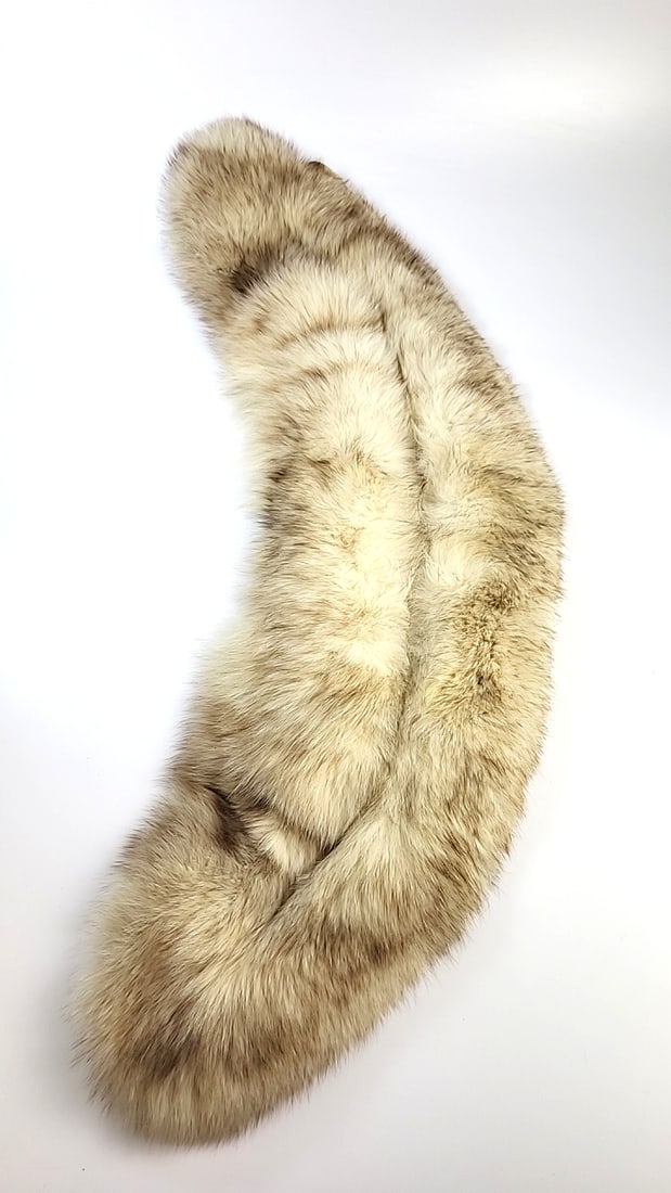 Estate Fur Wrap - State Ferriers Country Club Fashion: This auction contains a wide range of vintage estate items and collectibles all sold with no reserve.Local pick up details will be provided at the end of the sale. In-house shipping is available at th