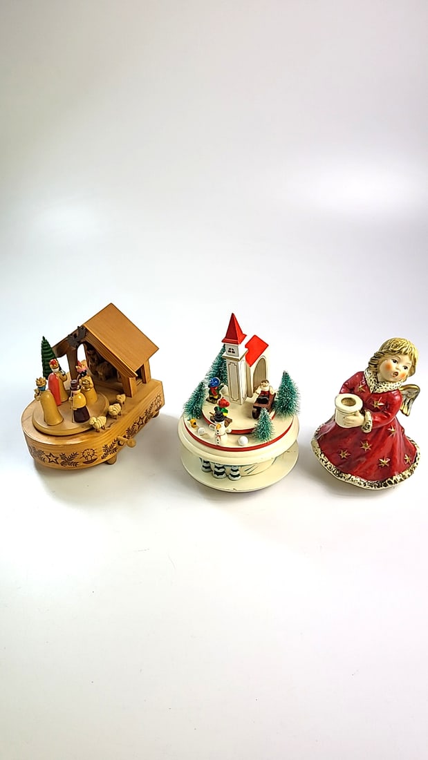 Christmas Music Box Collection - Silent Night Working (1 of 10)