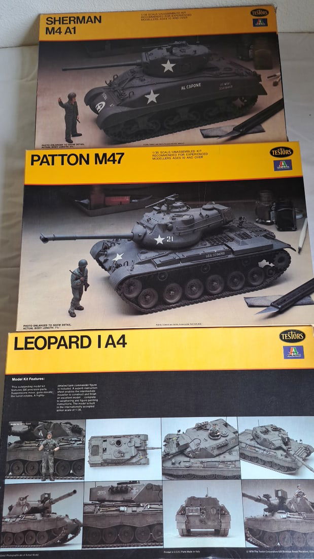 3 x Testors Tank Model Kits Leopard IA4 Patton M47 Sherman M4 A1 (1 of 5)