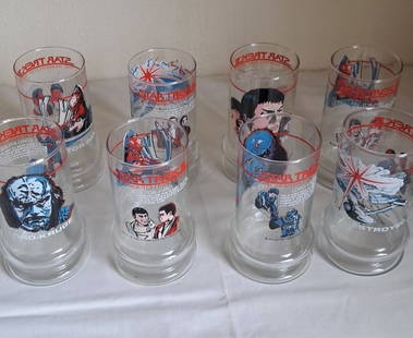8 x Taco Bell Star Trek Collector's Glasses 1984: 8 x Taco Bell Star Trek Collector's Glasses 1984 ESTATE