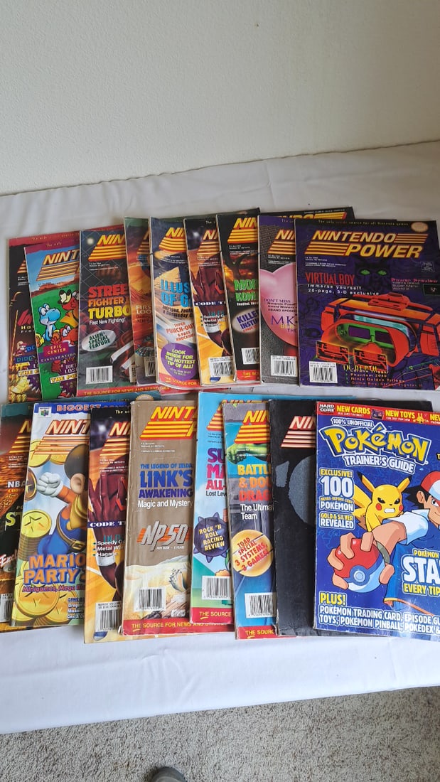 Large lot nintendo power magazine plus pokemon (1 of 8)