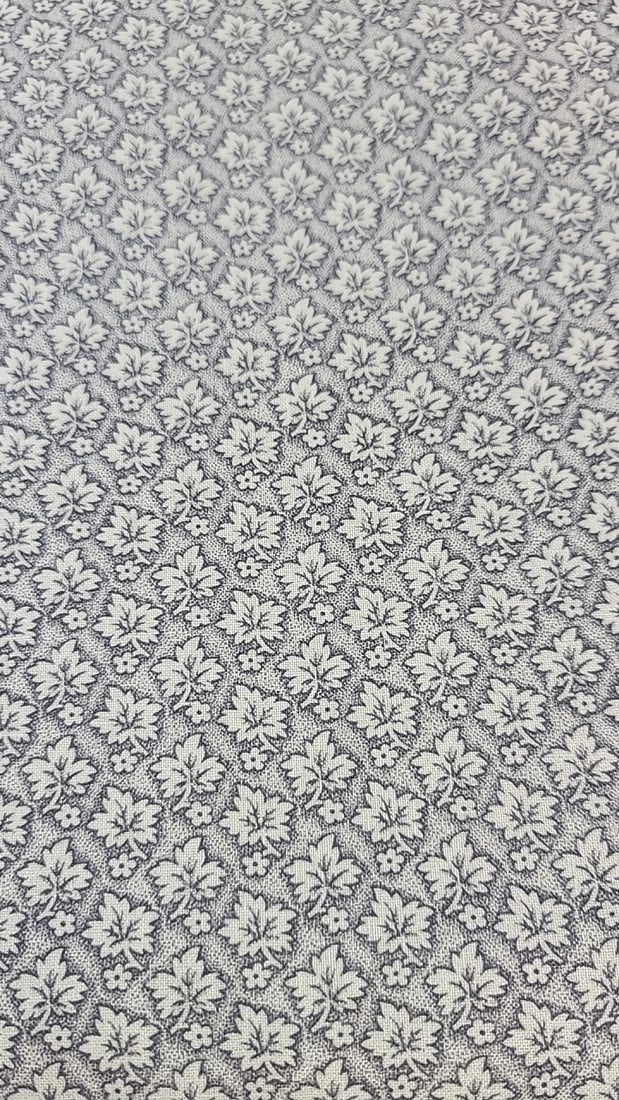 V.I.P. Cranston Print Works 100% Cotton Color Works #1828 15 Yards (1 of 4)