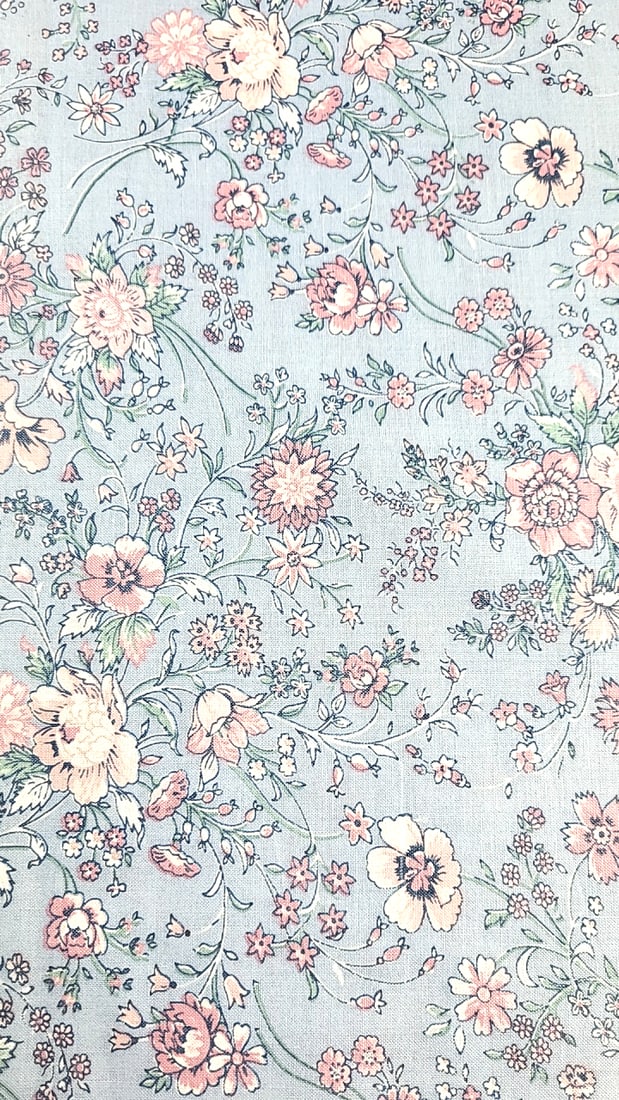 Joan Kessler For Concord Fabrics Inc. 100% Cotton Light Blue Floral Spread 14 Yards: Large assortment of vintage fabric from an estate. Fabric is described as per the bolt it is on and measurements are approximate based on the updated bolt markings and counting wraps.Local pick up is 