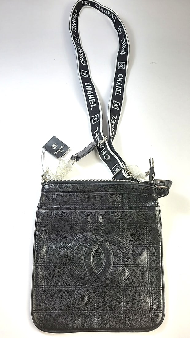 Chanel Black Leather Crossbody Bag Purse with Logo Strap - Like New Condition (1 of 8)