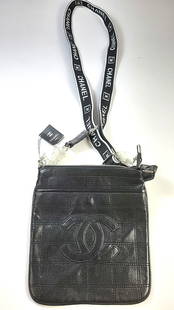 Chanel Black Leather Crossbody Bag Purse with Logo Strap - Like New Condition: This is an estate auction in Seattle WA featuring lady’s accessories and jewelry as well as other estate items.This auction offers local pick up in the Seattle area on 8/30 between 10am-3pm. If