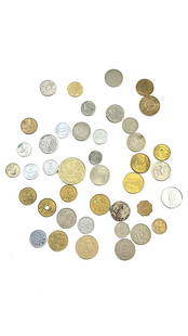 Vintage World Coin Collection Assorted Lot Mixed Currency Numismatics Collectible Coins: "This is an estate auction in Seattle WA featuring lady&#8217;s accessories and jewelry as well as other estate items.  Height: 2 Width: 2