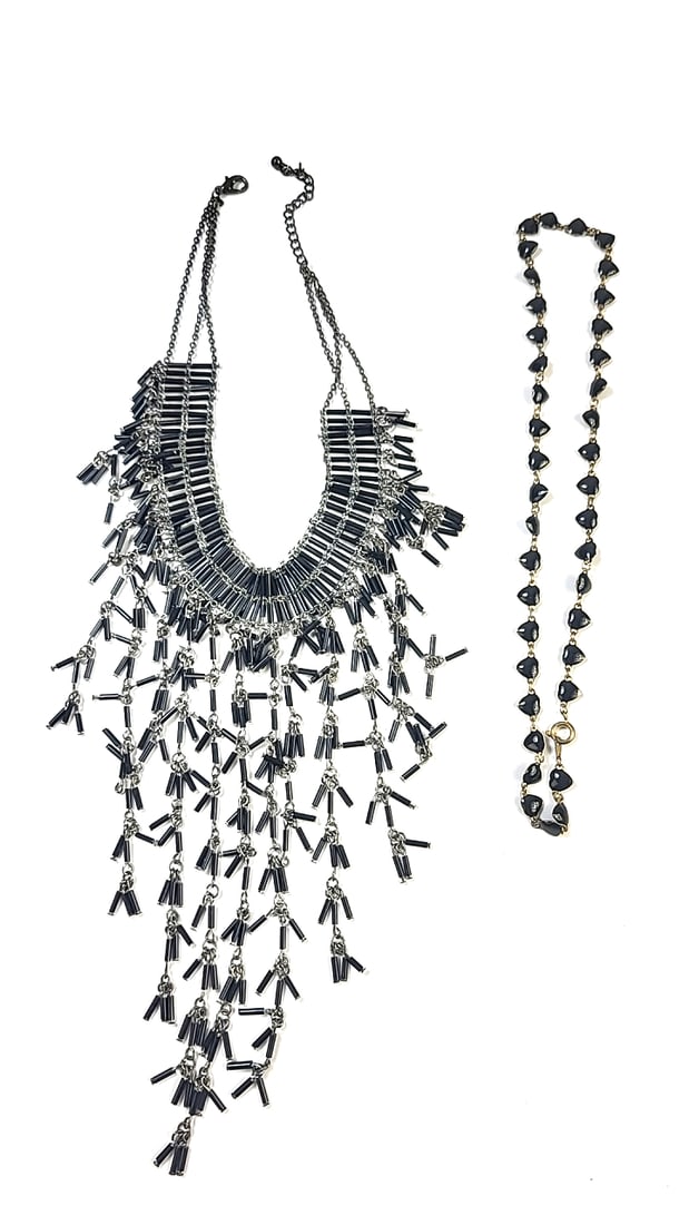 Stunning Vintage Black Beaded Bib Necklace Set Plus Heart Bead Chain (1 of 7)