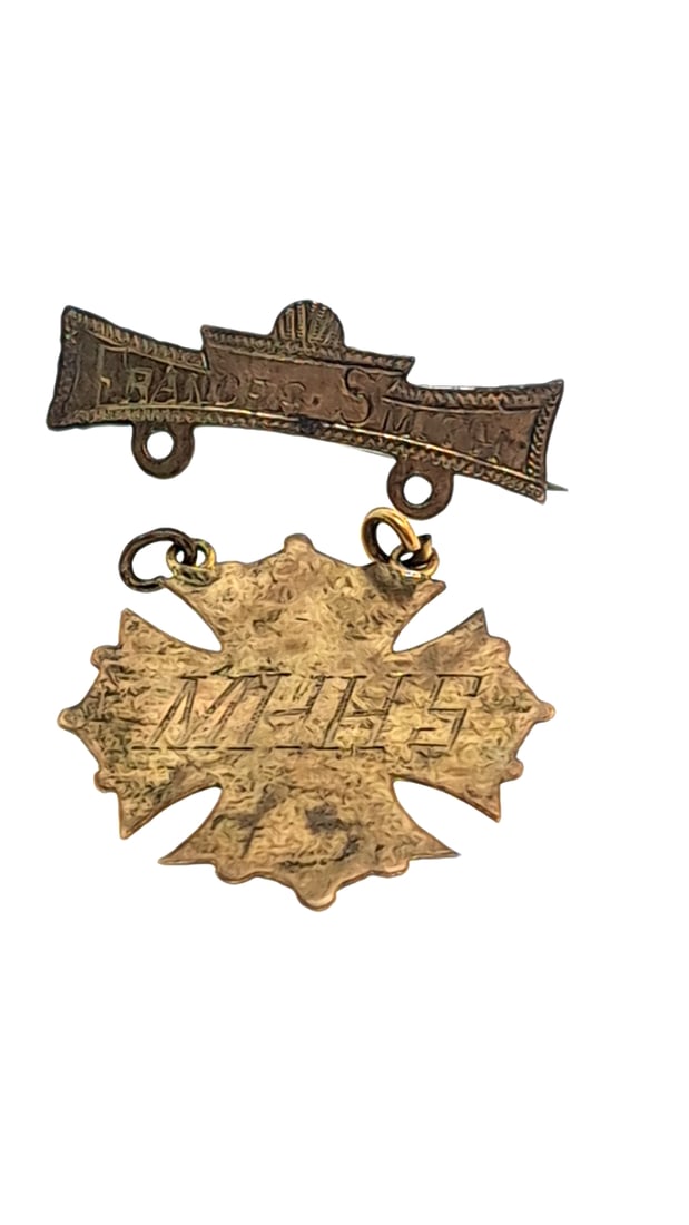 Antique Music Medal 1909 25% Silver 30% Gold xray tested 1.5g: This is an estate auction in Seattle WA featuring estate jewelry and collectibles.This auction offers local pick up in the Seattle area on 9/13 between 10am-3pm. If you intend to pick up please ensure