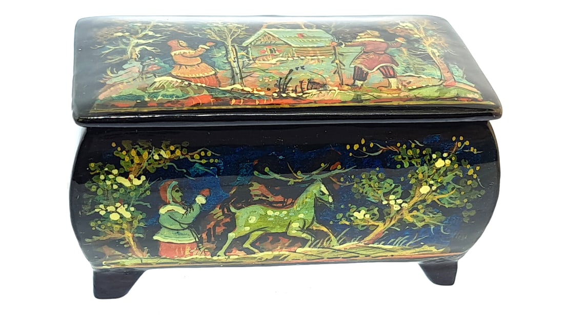 Hand-Painted Russian Lacquer Box - 3x2: This is an estate auction in Seattle WA featuring estate jewelry and collectibles.This auction offers local pick up in the Seattle area on 9/13 between 10am-3pm. If you intend to pick up please ensure
