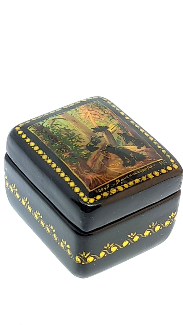 Hand-Painted Russian Lacquer Box - Miniature 1.5x1 (1 of 4)