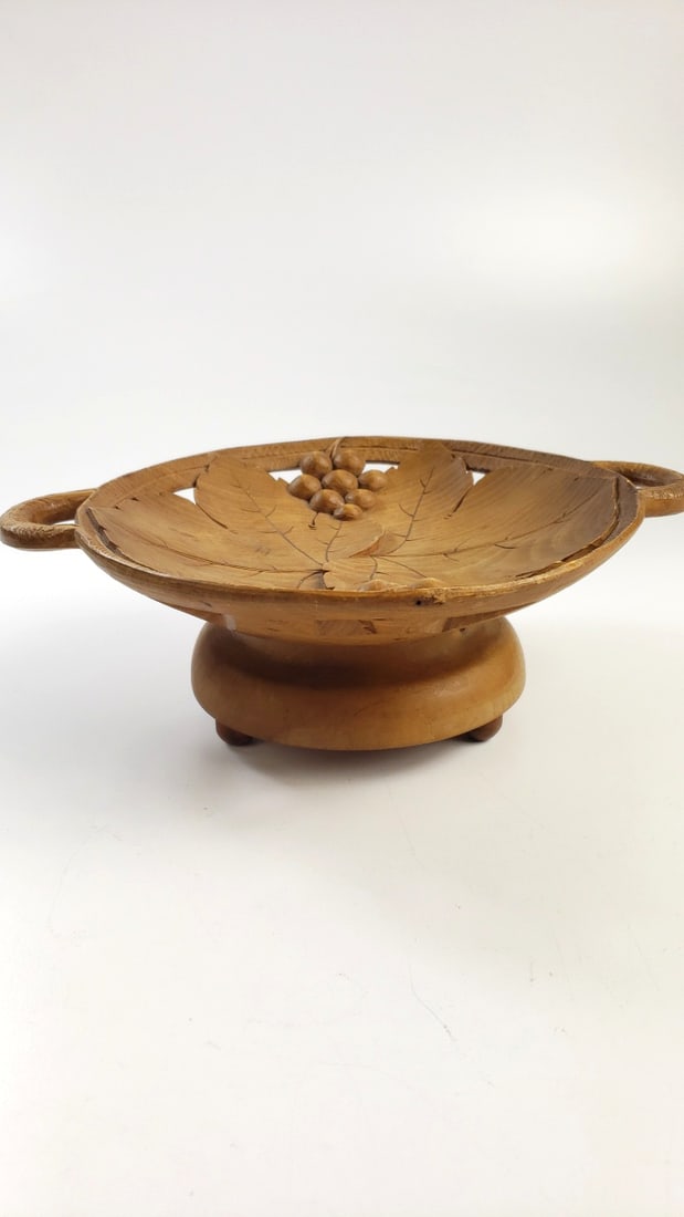 Vintage Hand-carved Wooden Musical/Music Box Fruit Bowl - Der Senne hast Gluckliche Lebe (1 of 6)