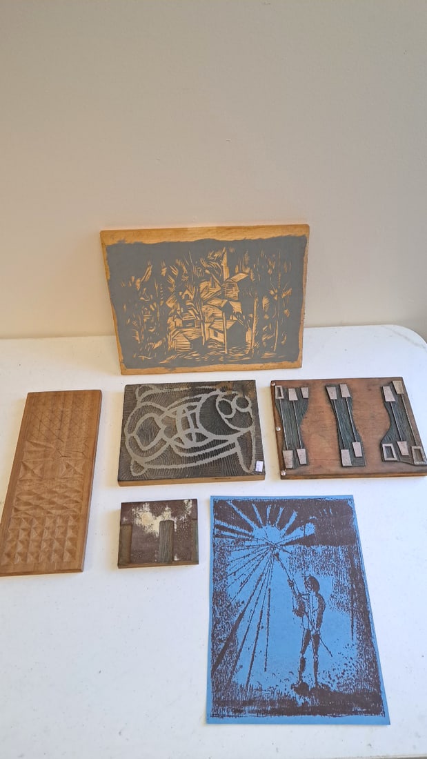 Collection of vintage woodblocks.: This is an estate auction in Seattle WA featuring artwork, furniture, and general estate items.This auction offers local pick up in the Seattle area on 9/13 between 10am-3pm. If you intend to pick up,